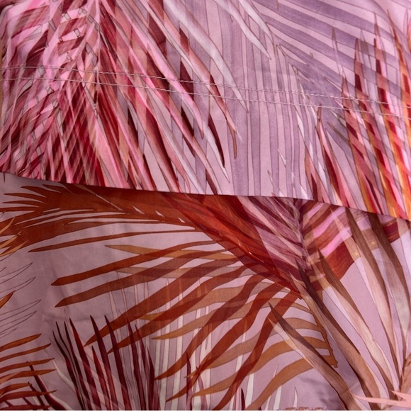 5/$25 Gap fit small windbreaker jacket 52 - Picture 2 of 5